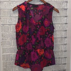 Metaphor dress top